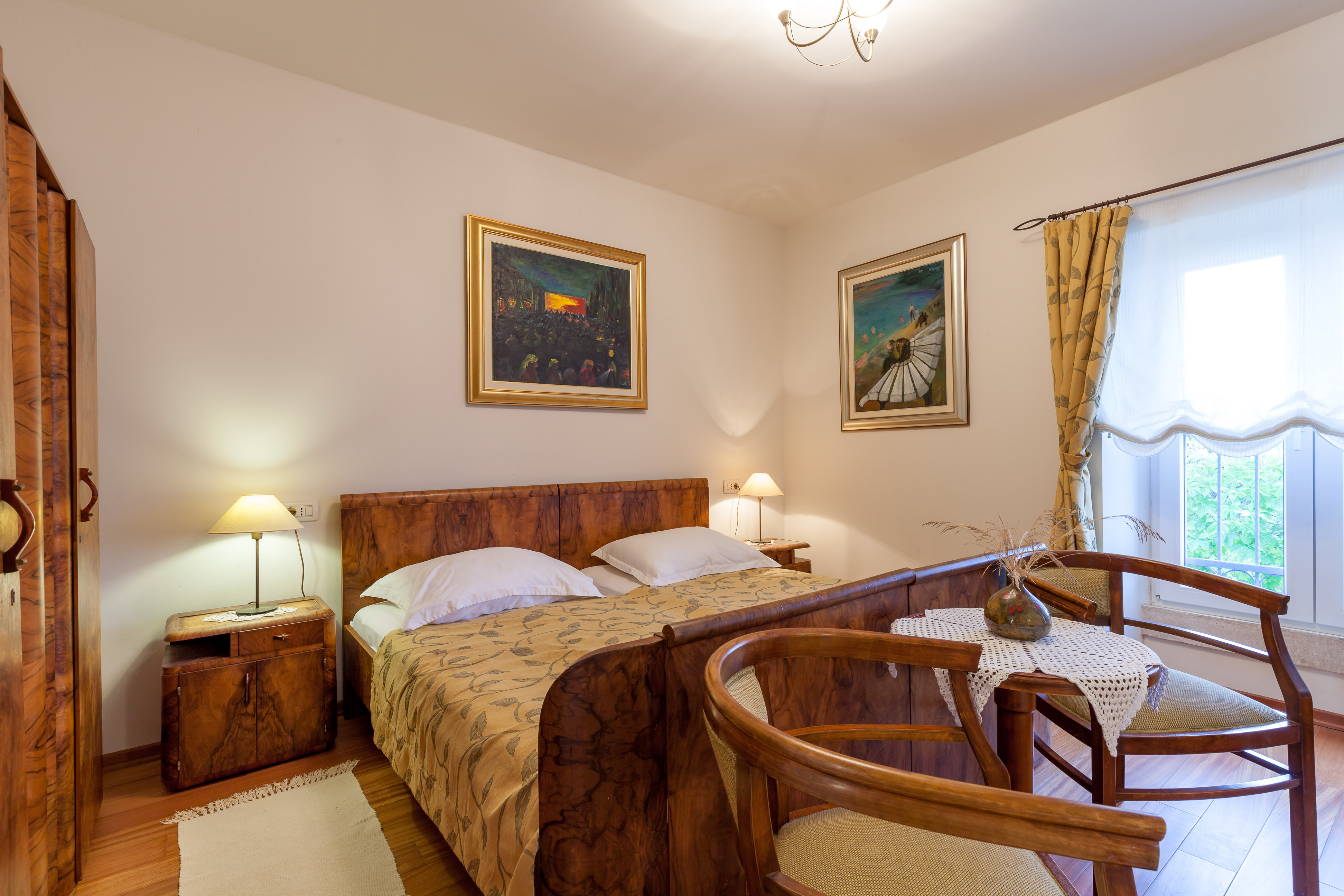 Double bedded room in the Villa Mir Vami